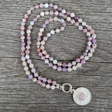 Lade das Bild in den Galerie-Viewer, Lange Halskette Turmalin/ Lepidolith/ Rosenquarz (6mm)