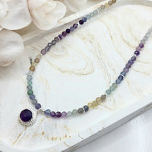 Lade das Bild in den Galerie-Viewer, Halskette Fluorit