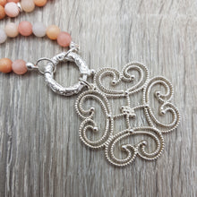 Lade das Bild in den Galerie-Viewer, Lange Halskette Pfirsichquarz/Rosa Aventurin