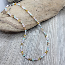Lade das Bild in den Galerie-Viewer, Kurze Halskette *Schutz und Balance* (4mm)