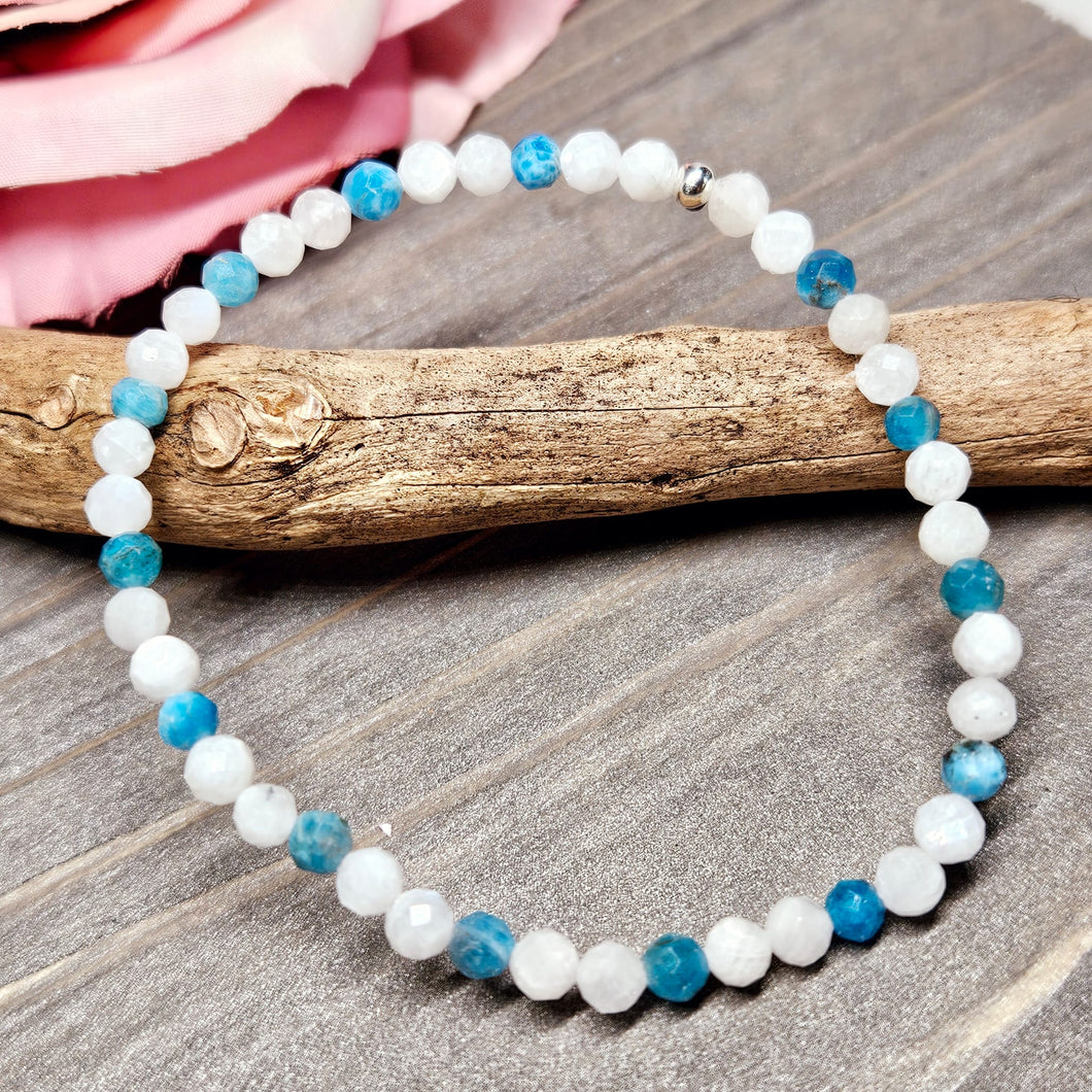 Armband Mondstein/ Apatit (4mm)